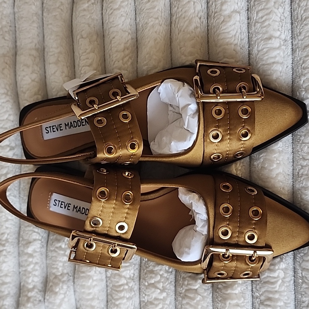 Steve Madden Graya Olive Green Satin Slingback Flats With Gold Hardware - Picture 2 of 6